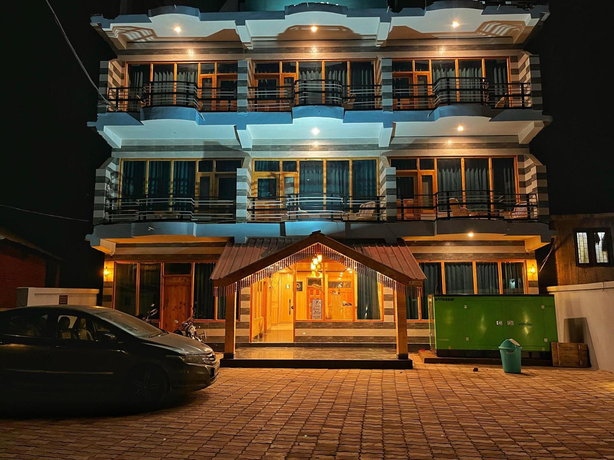 Hotel Mid Orchard Kasol L River Side -Pure Veg Hotel Exterior photo